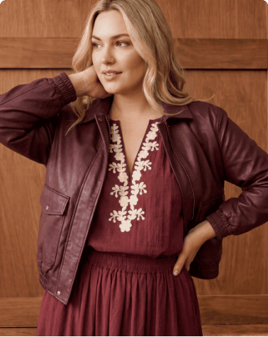 Blouse voile coton et broderies fleurs Bordeaux